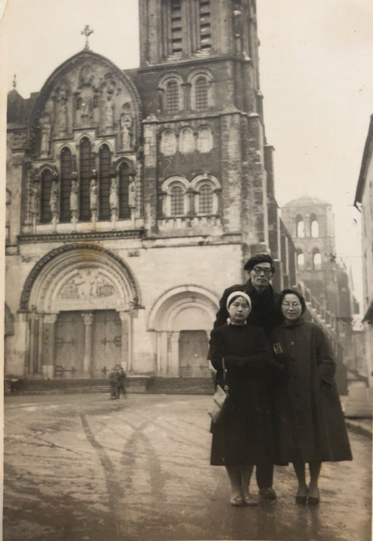 베즐레 성당 1957년